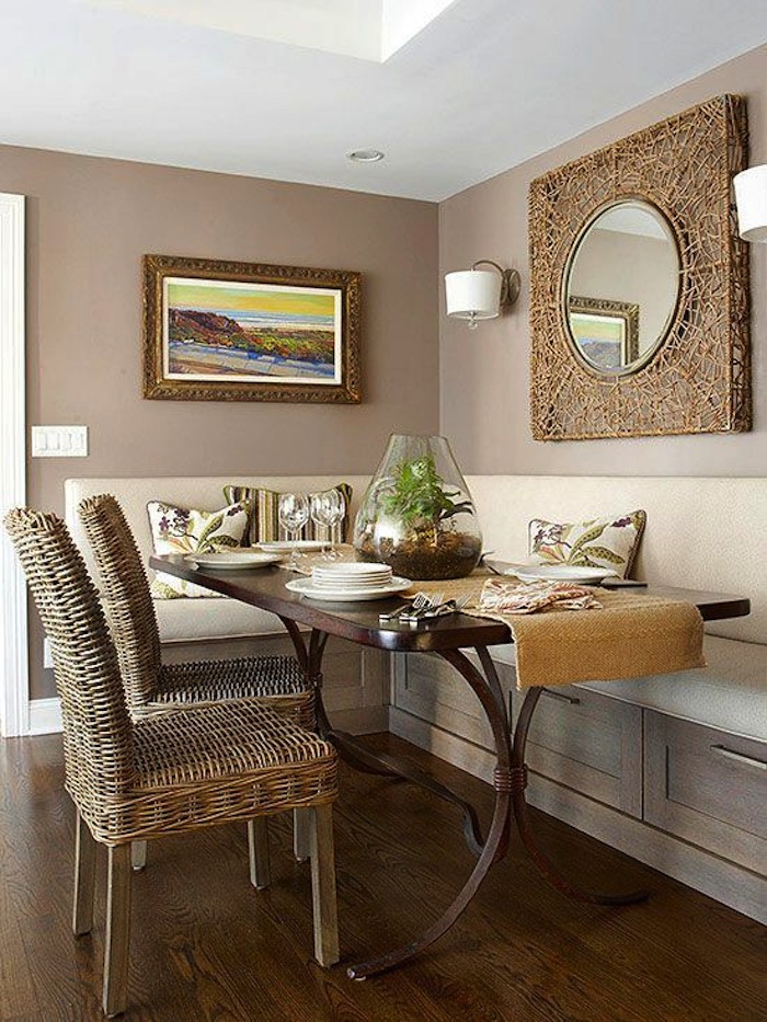 Small Dining Room With Bench Seating